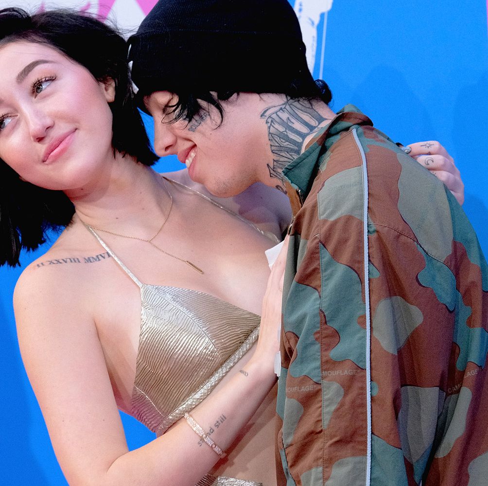 Noah Cyrus and Lil Xan's Public Breakup Drama and Cheating Accusations on  Instagram, Explained
