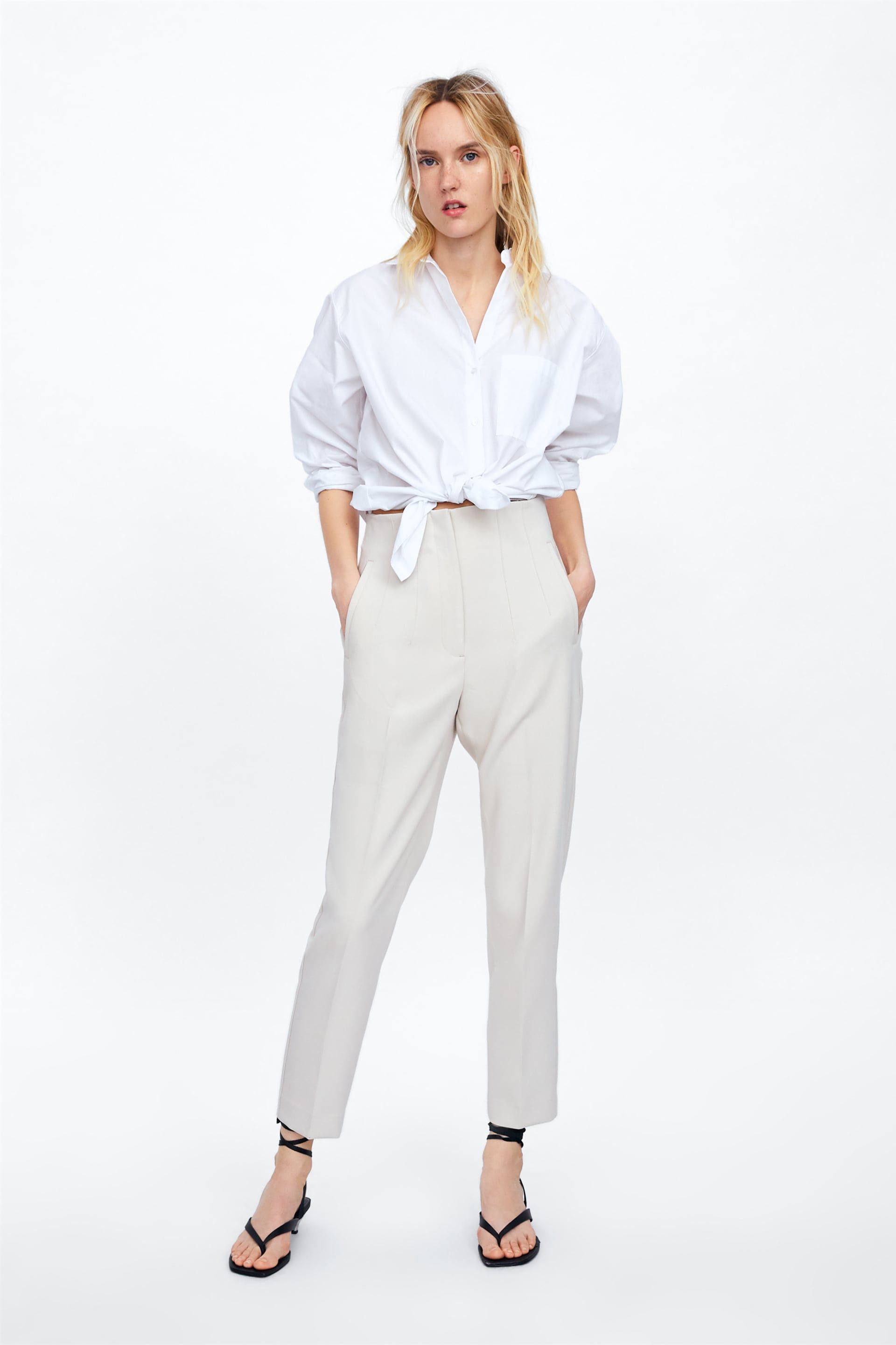 El pantalón de vestir de Zara que mejor queda por fin en blanco