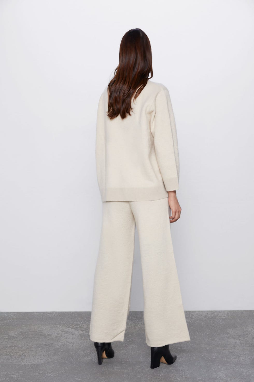 No me quiero quitar estos pantalones palazzo de Zara en toda la primavera  2024