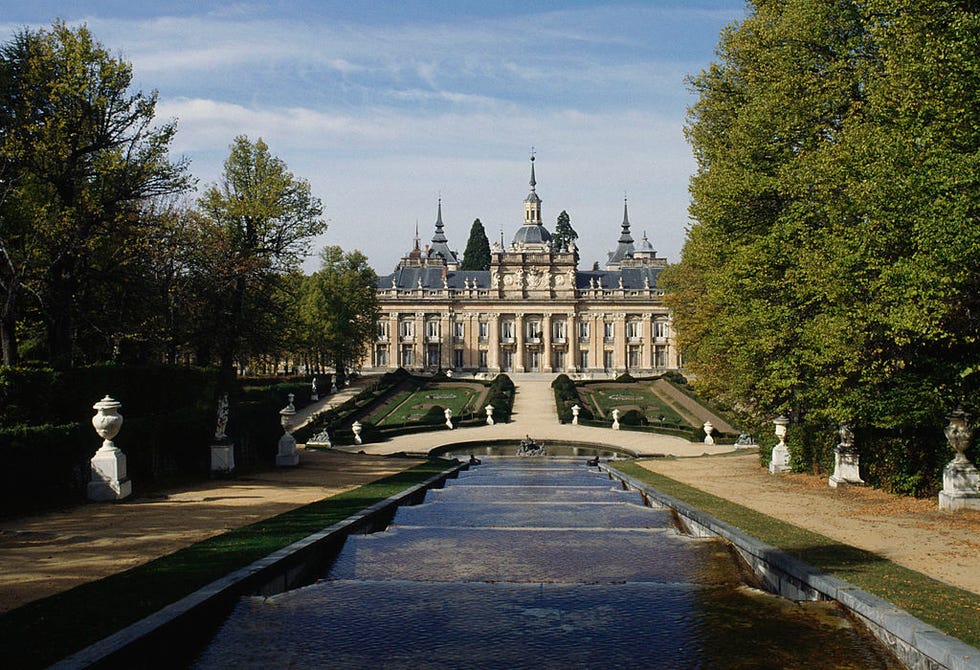 pueblos bonitos cerca de madrid la granja de san ildefonso