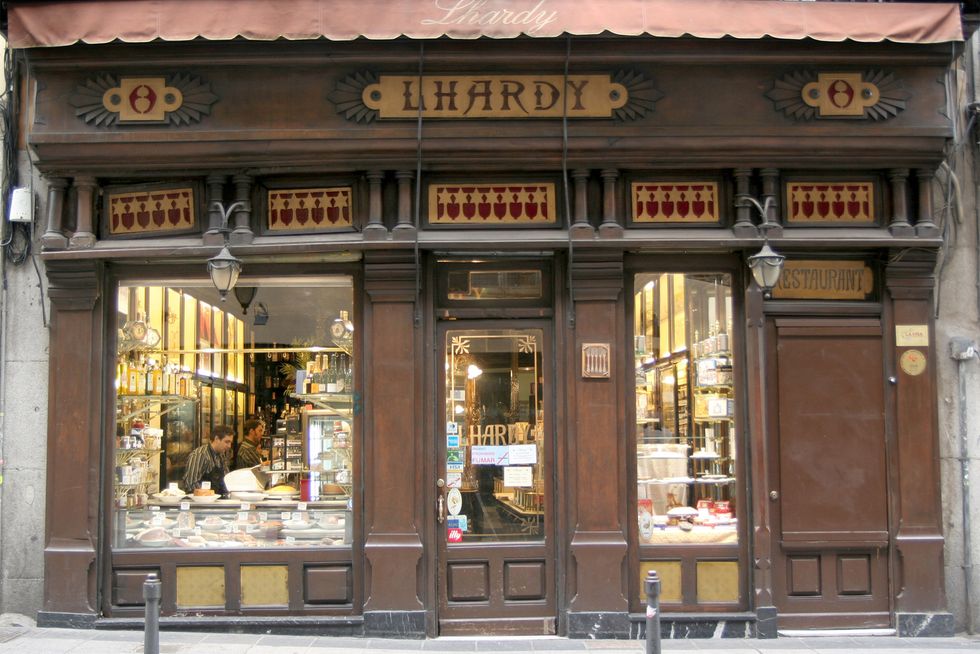 restaurantes tipicos madrid lhardy