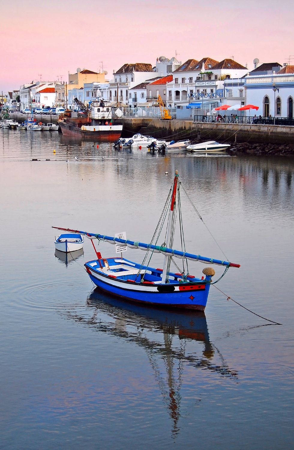 puerto de tavira en portugal