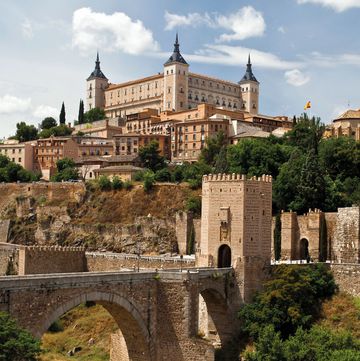 El Alcázar de Toledo y el Puente de Alcántara
