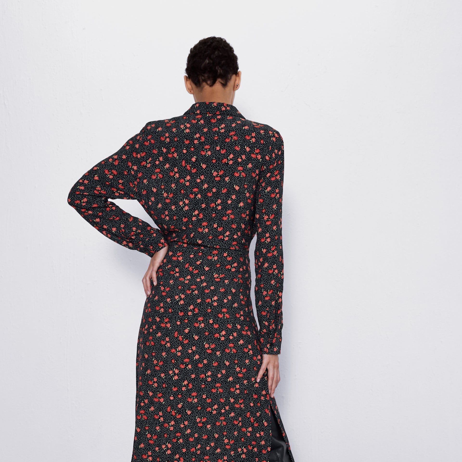 Zara su famoso diseño de vestido camisero-Vestido Zara