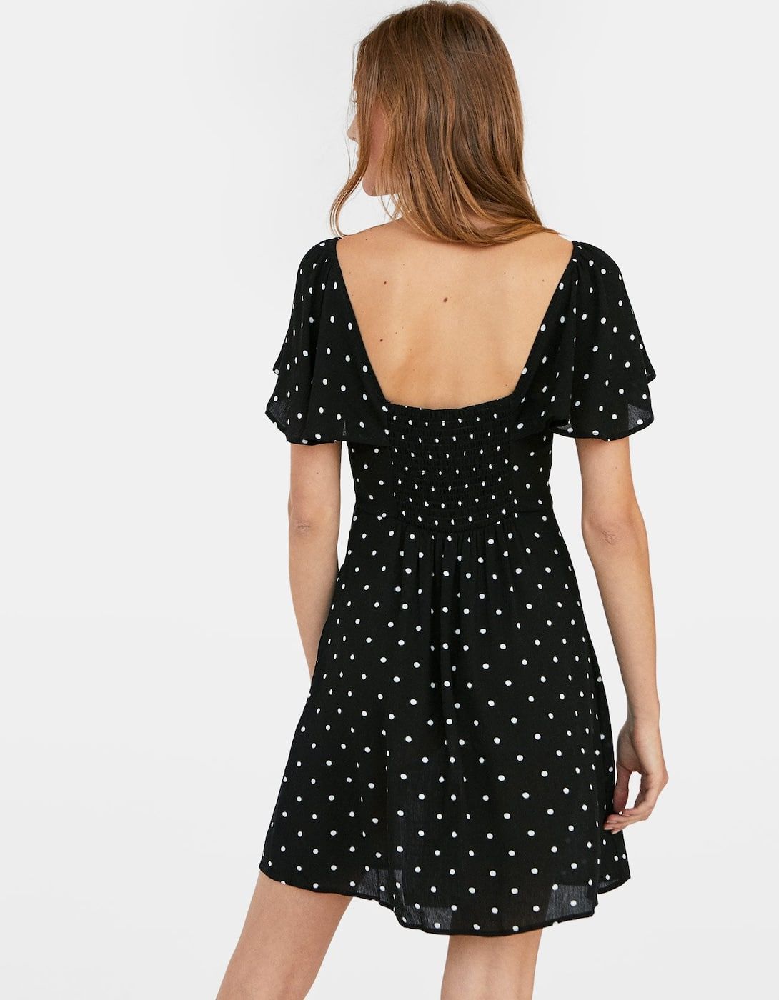 Vestido lunares best sale stradivarius 2019