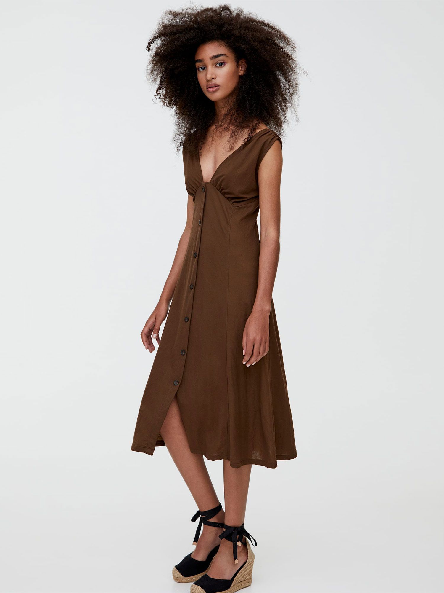 Vestidos camiseros pull online and bear