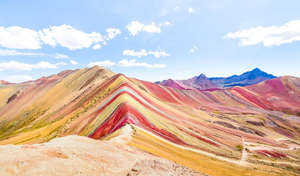 Mountainous landforms, Mountain, Sky, Wilderness, Hill, Geology, Ridge, Landscape, Ecoregion, Mountain range, 