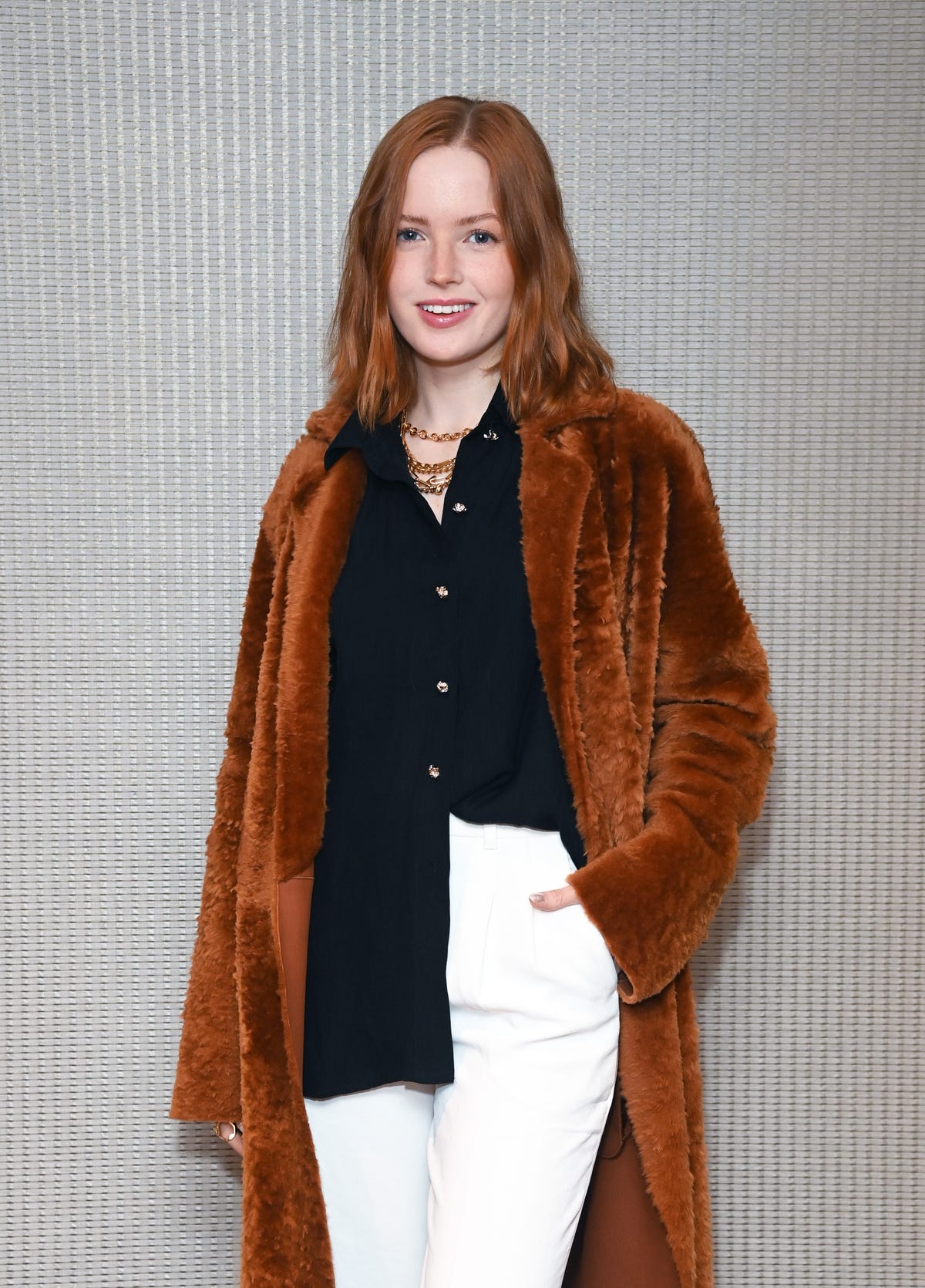 Willow Star Ellie Bamber Lands Next Lead Role As Kate Moss In Biopic