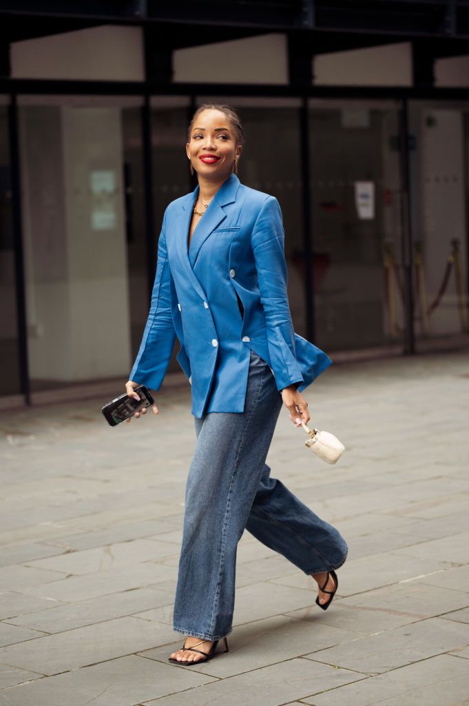 Stylish Denim Outfits for the Office