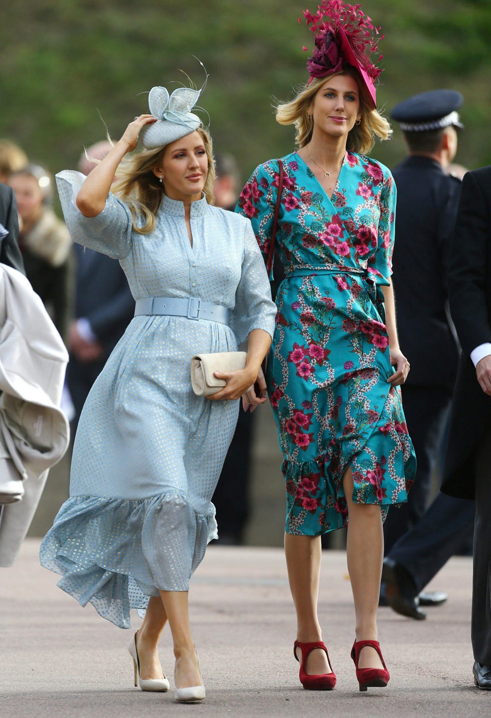 Clothing, Fashion, Street fashion, Dress, Event, Headgear, Walking, Hat, Fashion accessory, Tradition, 