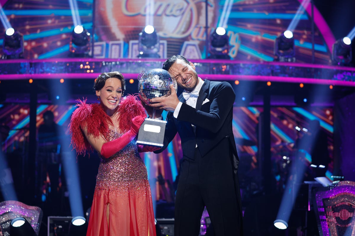 Strictly's Ellie Leach reveals she speaks to Vito Coppola 