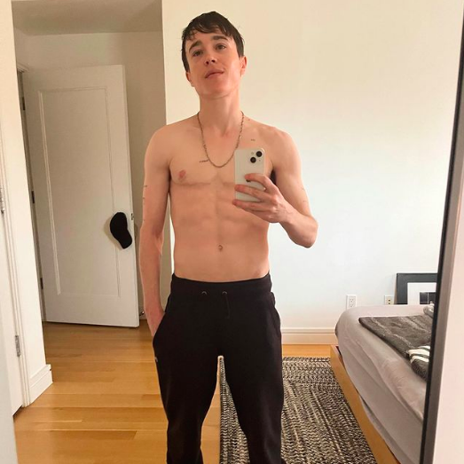 Actor Elliot Page Shows Off Six-Pack Abs in New Shirtless Selfie