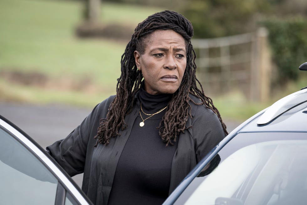 dci ellis (sharon d clarke)