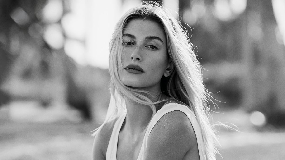 preview for Hailey Bieber Tells Us What Makes Her Feel Sexy on ELLE's March 2020 Cover Shoot