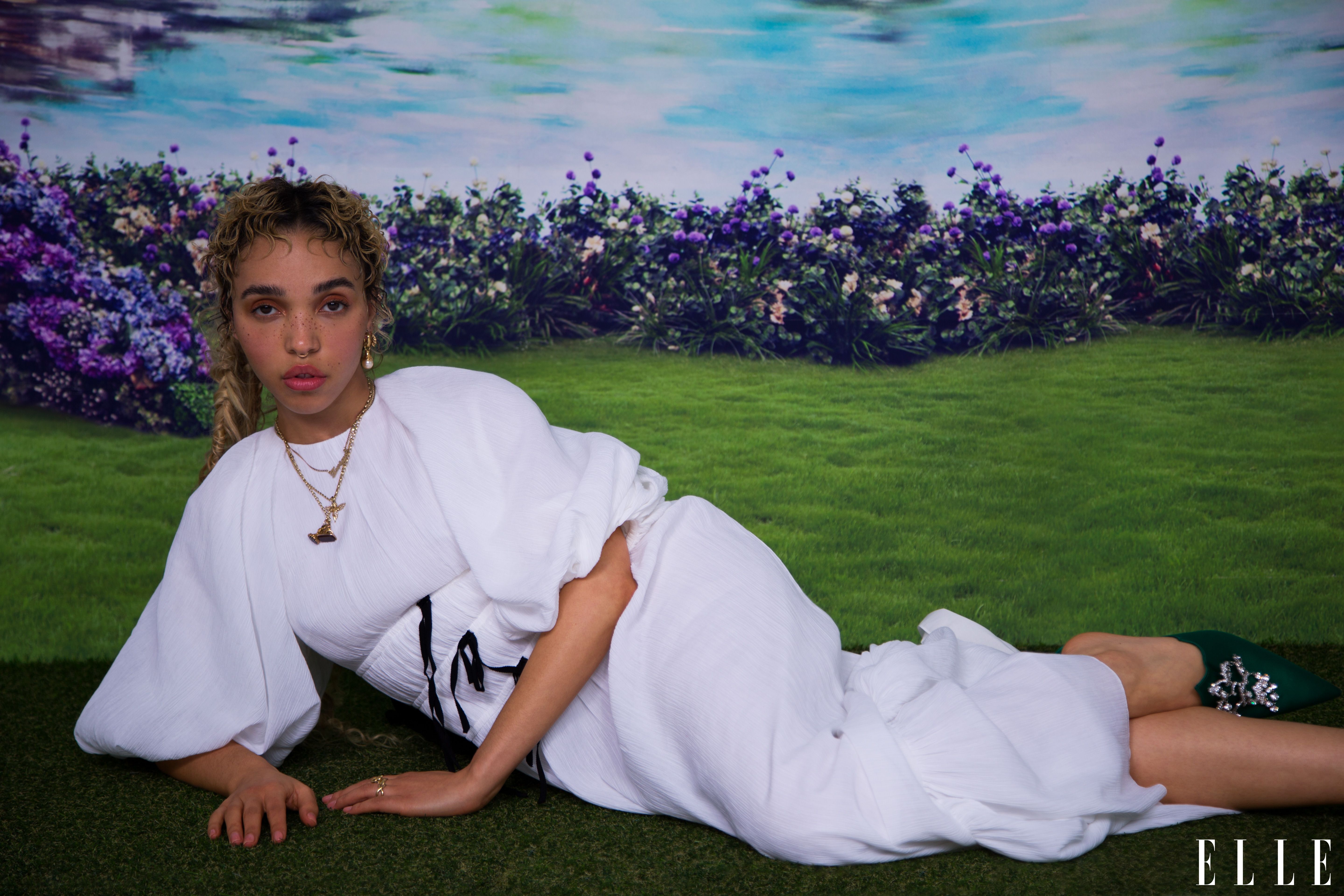 The Controversy Around FKA Twigs Reeks Of Objectification And Moral  Policing Of Women's Bodies - Elle India