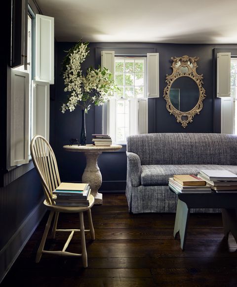 new and old items mingle in an airy and serene sitting room