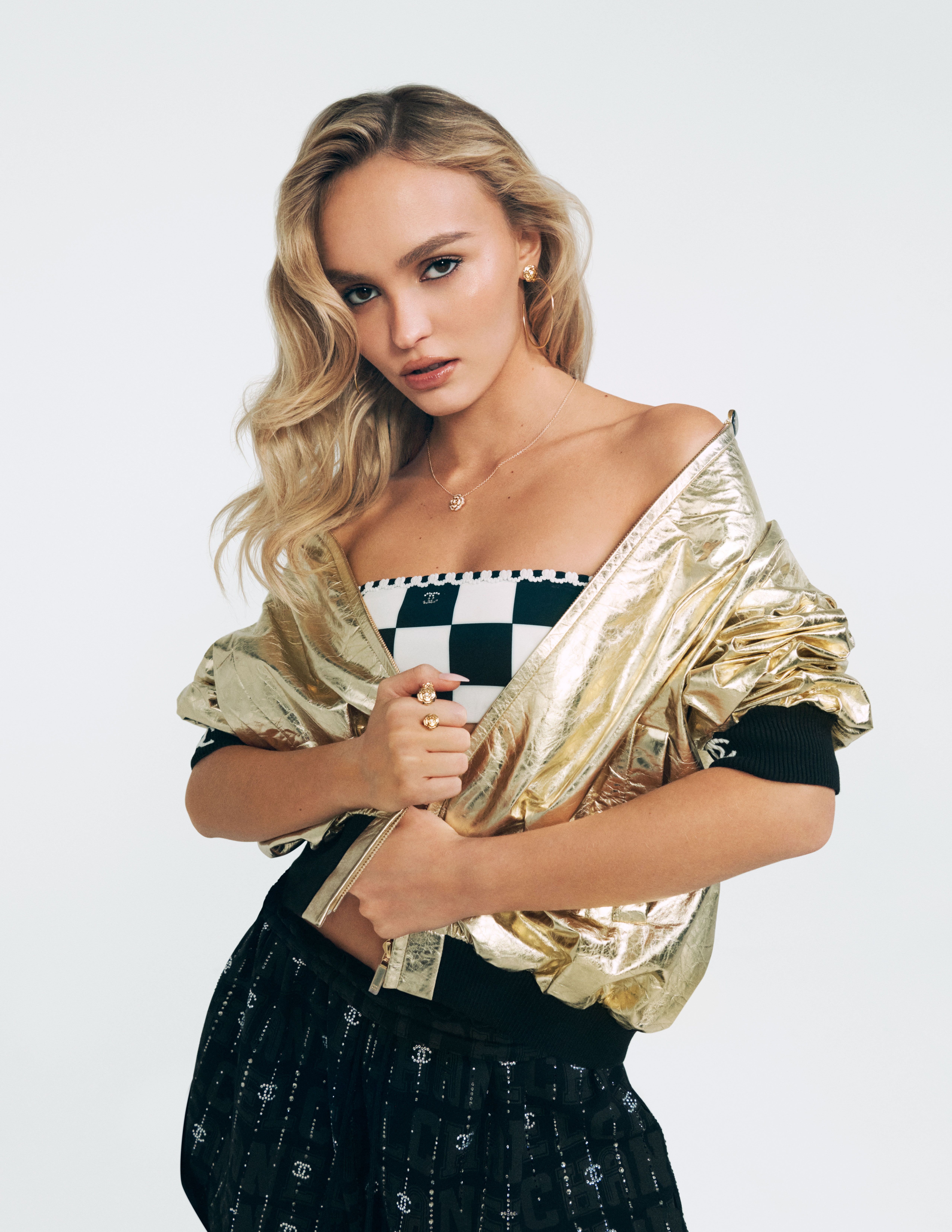5113px x 6616px - Lily-Rose Depp Is An Idol Rising