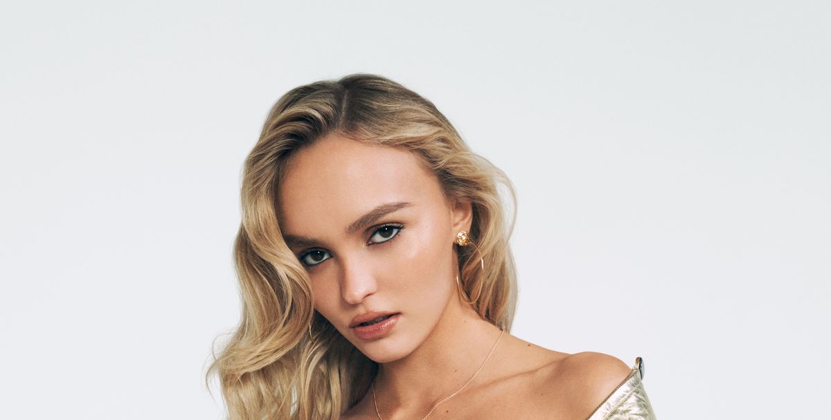 1200px x 607px - Lily-Rose Depp Is An Idol Rising