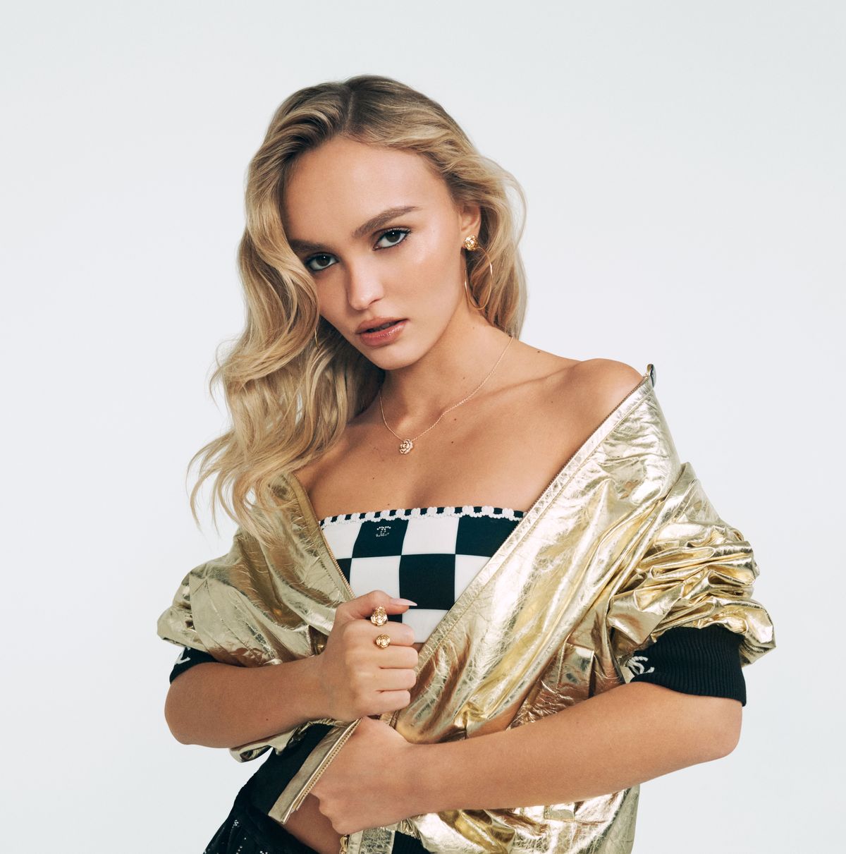 1200px x 1211px - Lily-Rose Depp Is An Idol Rising
