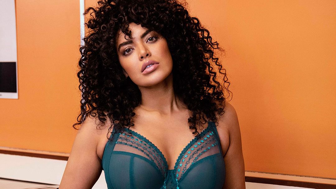 The Best Bra Brands for Women With Big Boobs
