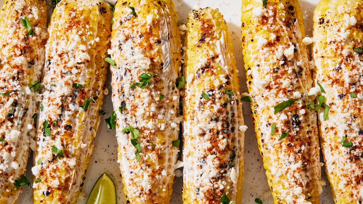 Easy Mexican Street Corn Recipe: A Flavor Fiesta!