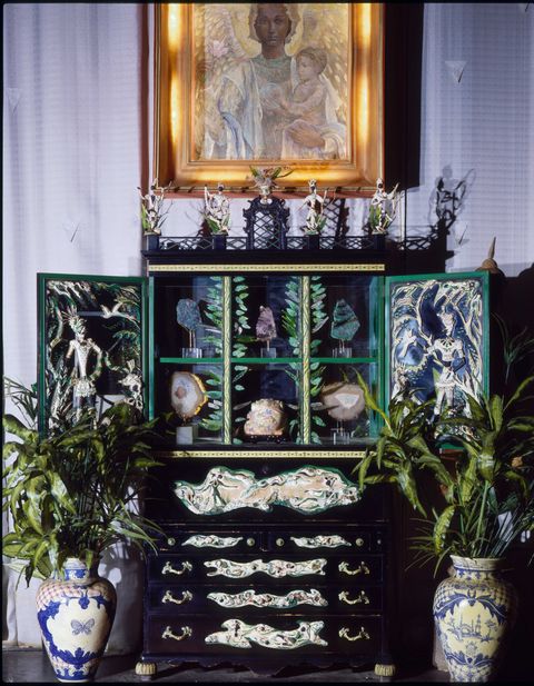 ﻿the cabinet that tony duquette designed for elsie de wolfe