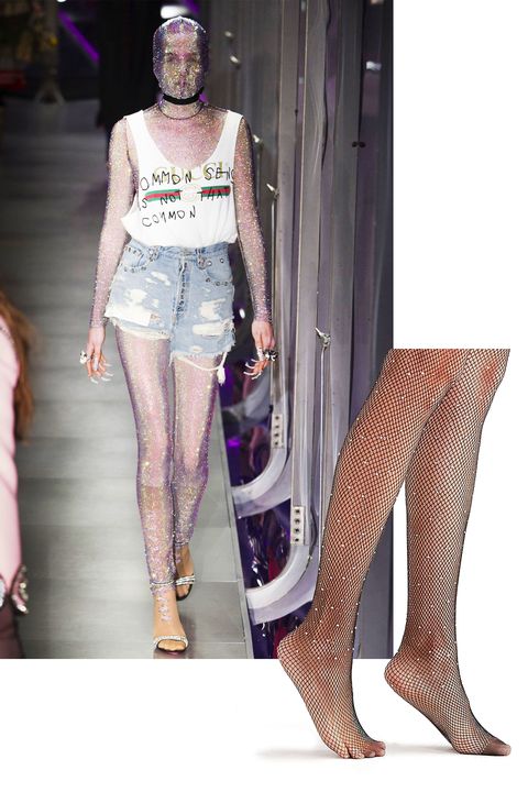 Fashion model, Clothing, Fashion, Leg, Tights, Footwear, Thigh, Human, Leggings, Runway, 