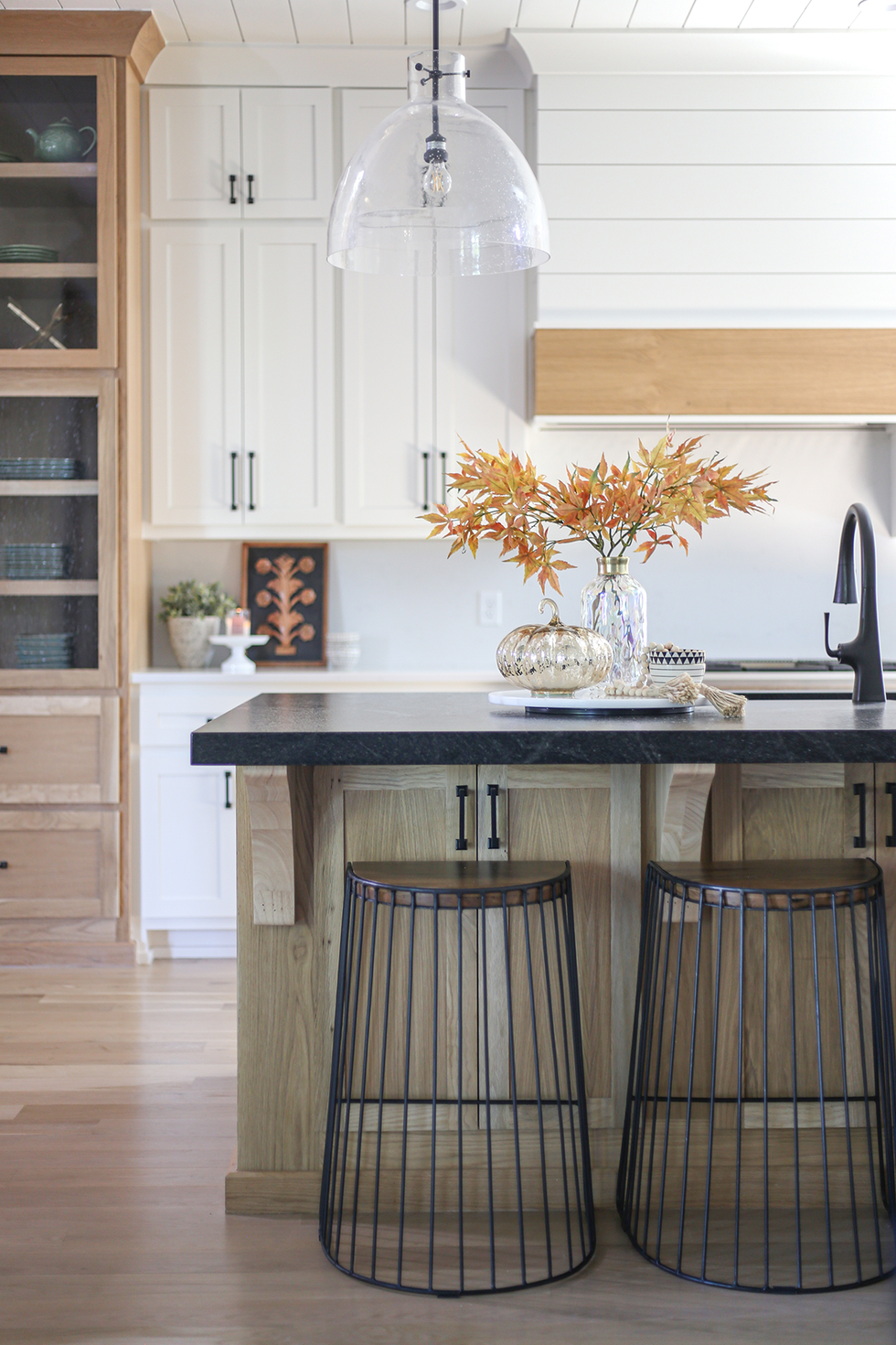 Small kitchen island with stools underneath sale