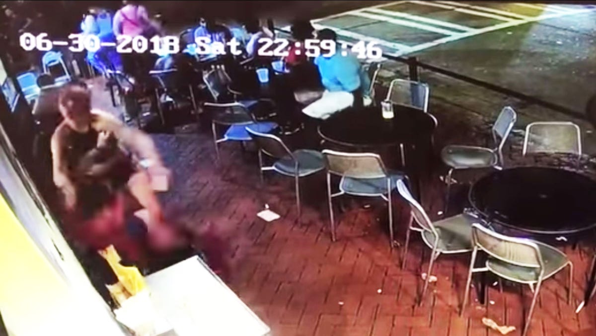 Georgia Waitress Goes Viral For Body Slamming Male Customer