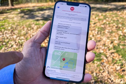 emergency accusation  being sent to exigency  services connected  the iphone 14