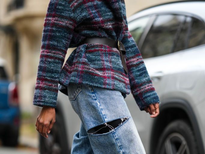 I jeans Zara a zampa dell'Inverno 2021 più trendy da comprare ora