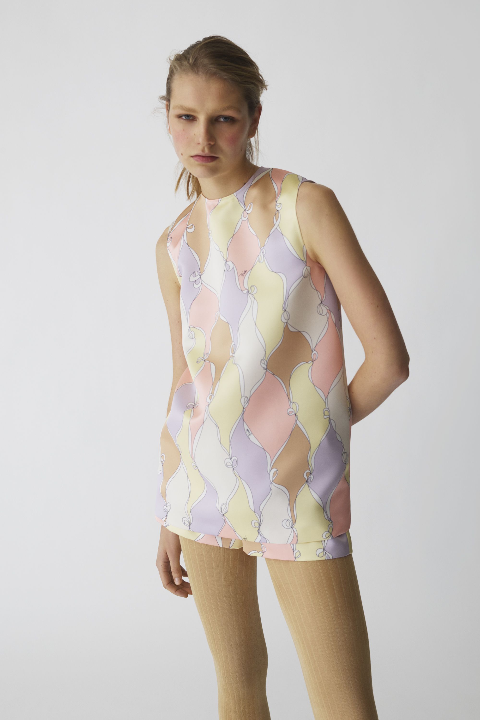エミリオ・プッチ」（EMILIO PUCCI）｜2021 プレフォール