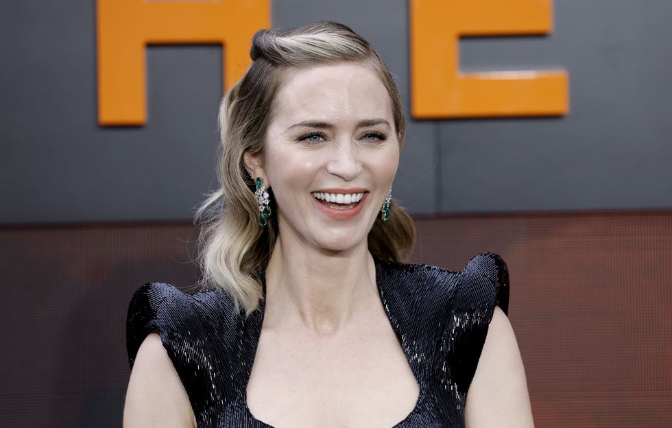 emily blunt at the uk premiere of oppenheimer in london
