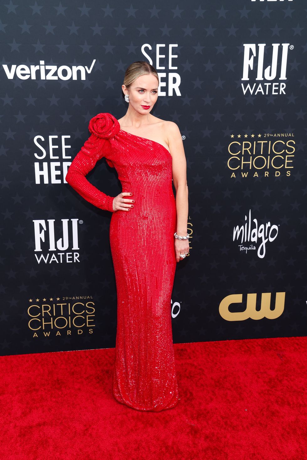 Critic's Choice Awards: Los mejores looks en la alfombra roja