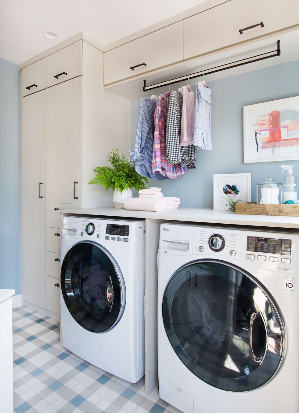 Hidden Washer and Dryer Cabinet - A Beautiful Mess