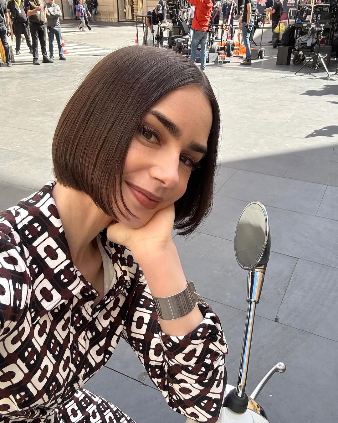 Emily in Paris nella quinta stagione sarà divisa tra Parigi, Roma e Venezia: cosa sappiamo sul nuovo capitolo