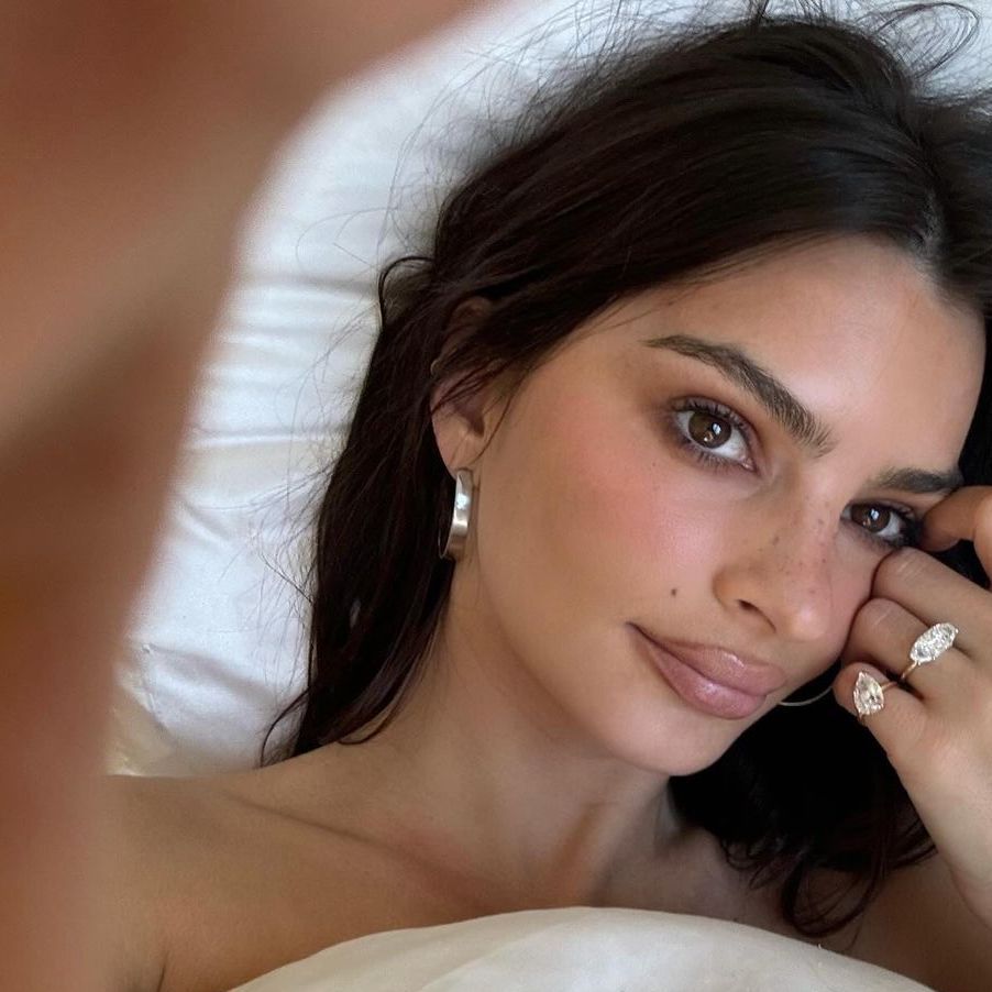 EmRata Has Her Engagement Ring Redesigned Into Two Divorce Rings