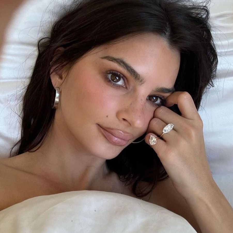 EmRata Has Her Engagement Ring Redesigned Into Two Divorce Rings