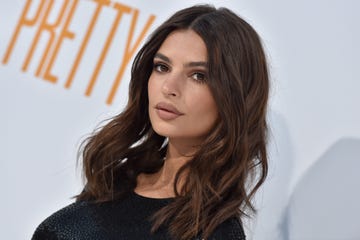 emily ratajkowski corte pelo