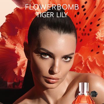 viktor and rolf flowerbomb tiger lily emily ratajkowski