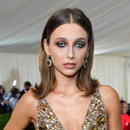 Emma Chamberlain just debuted the ultimate sexy chic updo—and the wispy  look is perfect for fall