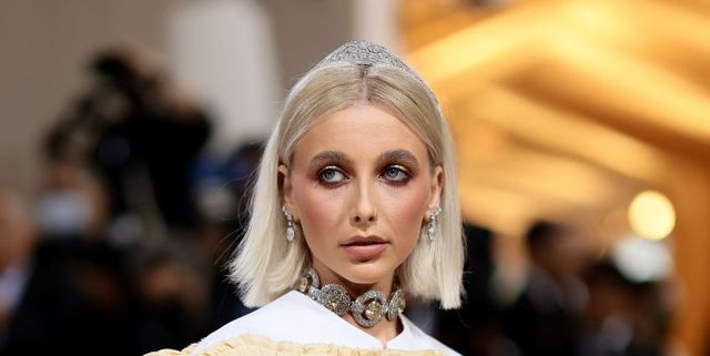 Teen Vogue - Emma Chamberlain hits the #MetGala red carpet in Louis Vuitton  ✨ See all of tonight's looks —>