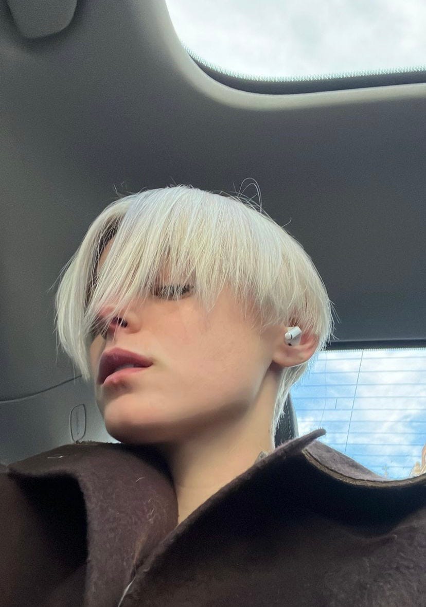 Emma Corrin just debuted platinum blonde hair