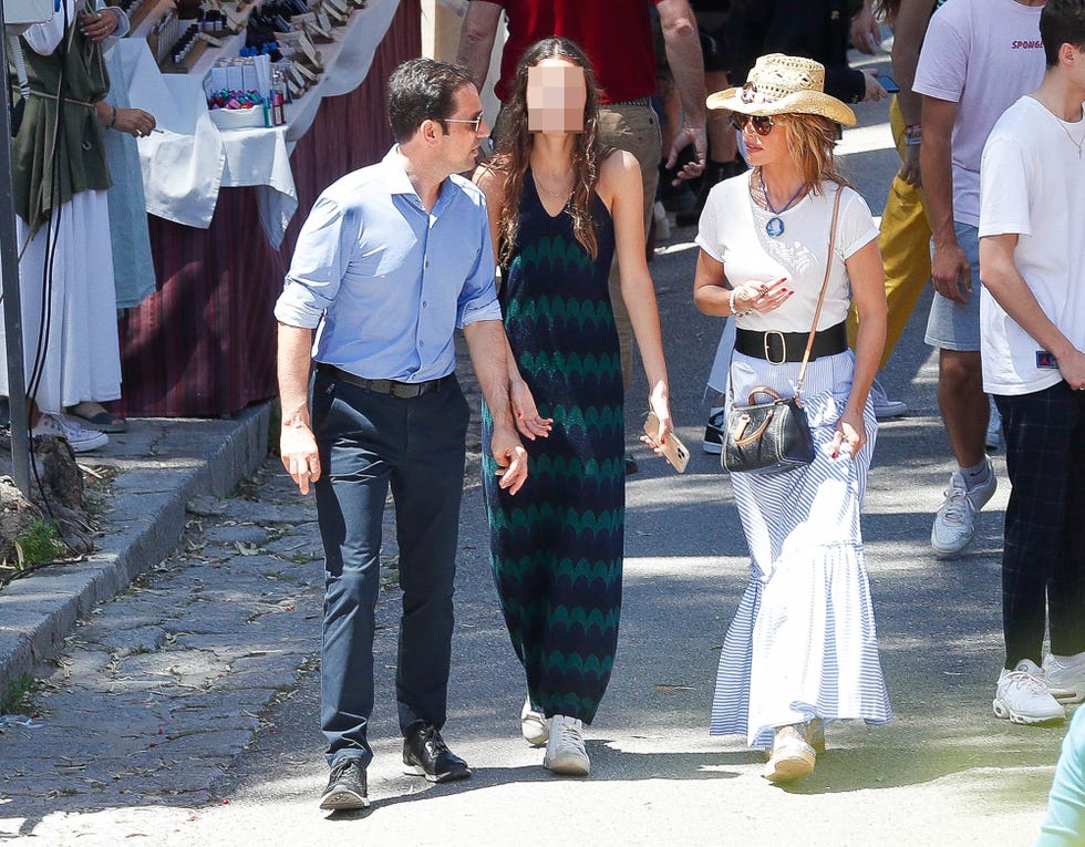 emma garcía, su marido, aitor, y su hija, uxue, de vacaciones en ibiza