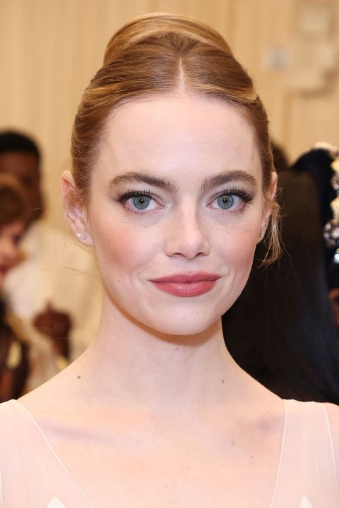 hairstyles for round face emma stone