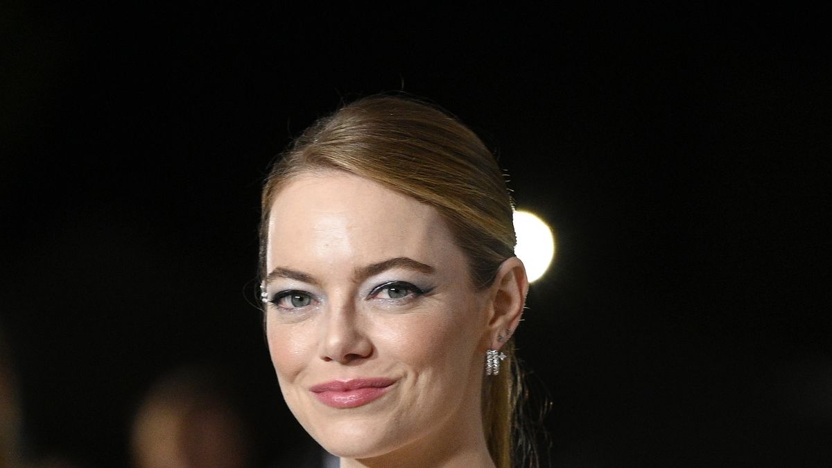 10 Facts to Know About Emma Stone - Emma Stone Movies Ryan Gosling