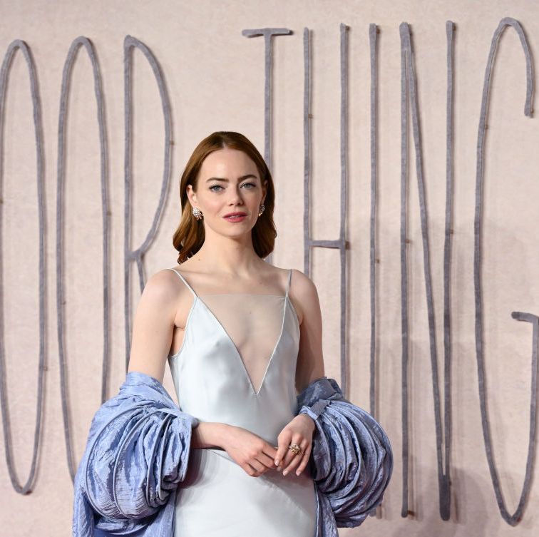 How to Watch 'Poor Things' Before the Oscars
