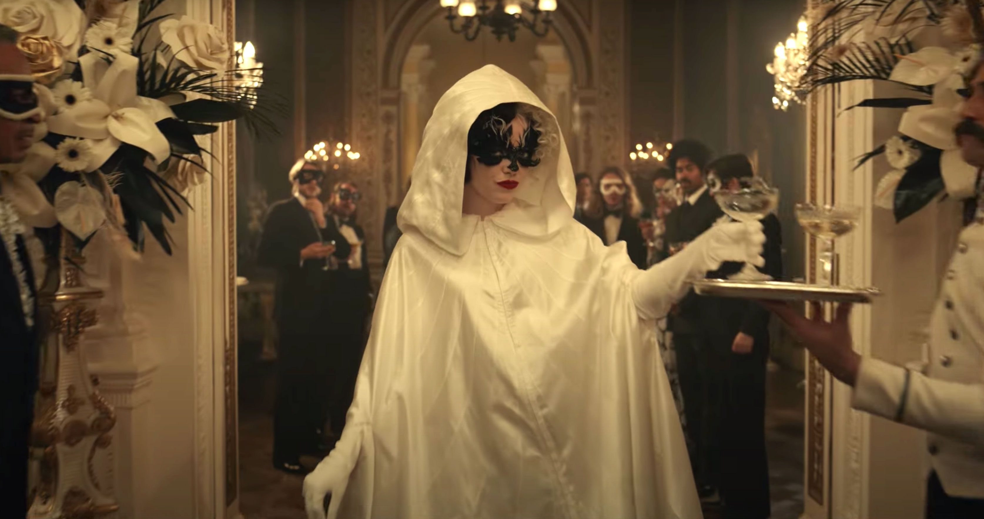 How Cruella's Costume Designer Turned Emma Stone Into an
