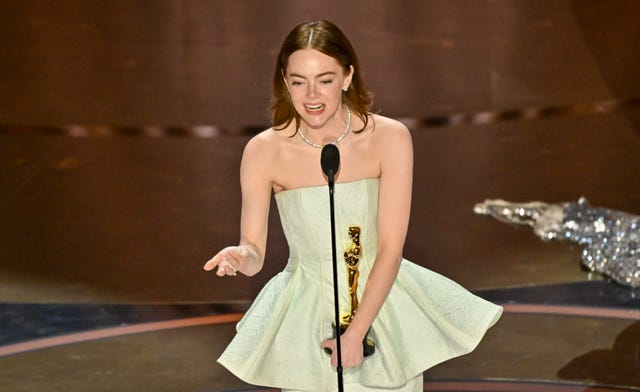 mandatory credit photo by rob latourshutterstock 14370027jw actress in a leading role emma stone poor things as bella baxter 96th annual academy awards, show, los angeles, california, usa 10 mar 2024 local caption