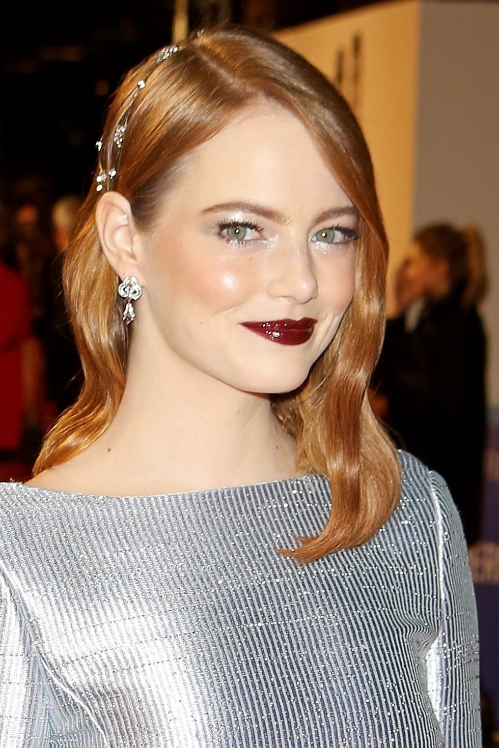 Emma Stone how to recreate hairstyle premiere